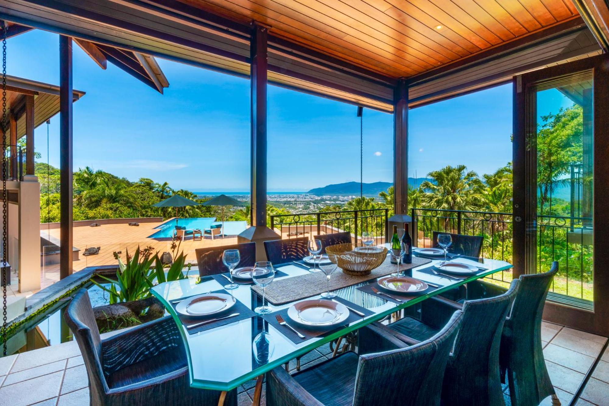 Barong Luxury Home Overlooking Cairns Unrivalled Privacy And Location Search Barongcairns Exterior photo